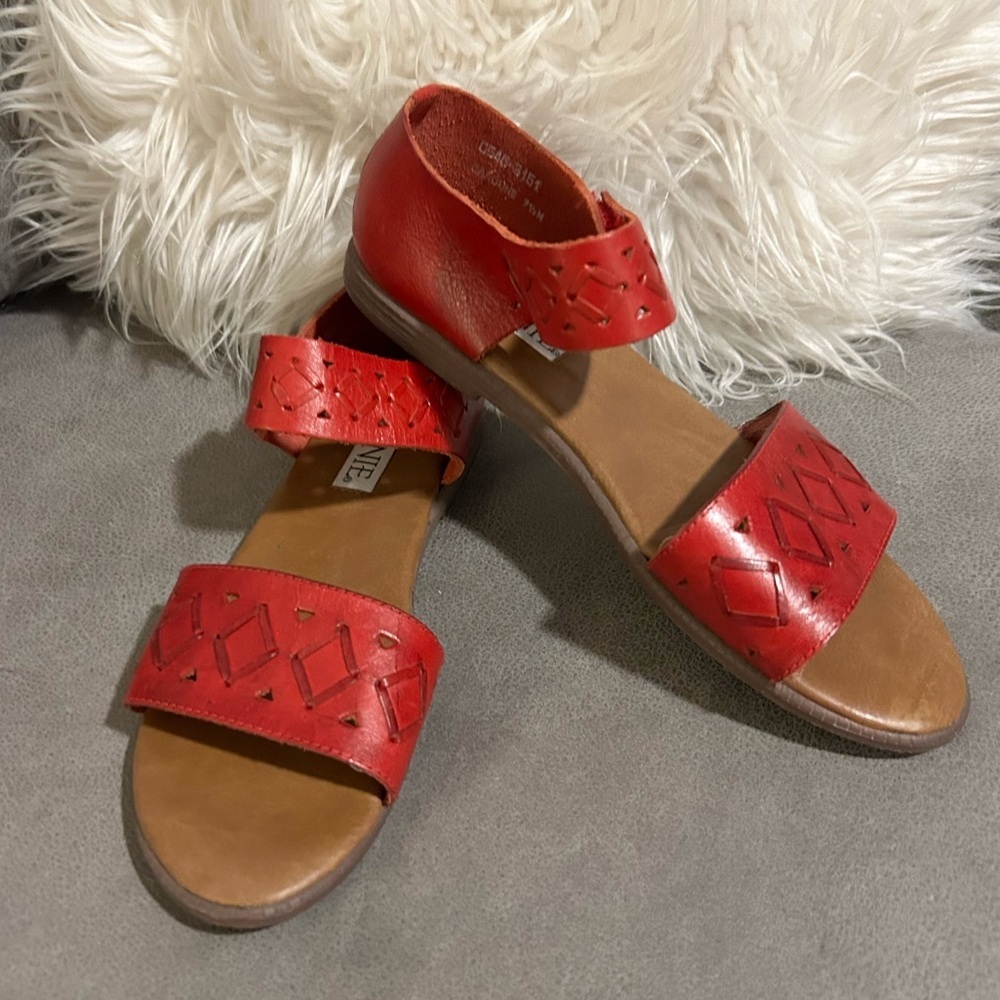 Shoes sale Connie Vintage Slingback Woven Leather Sandal Carolin 7.5 s16